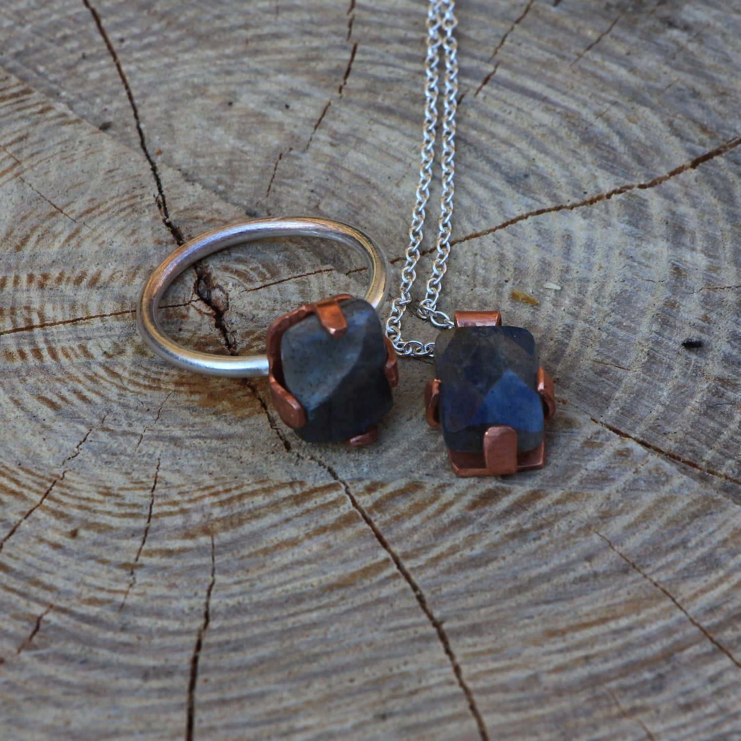 Labradorite Ring. Labradorite Cabochon Silver and Copper Ring.